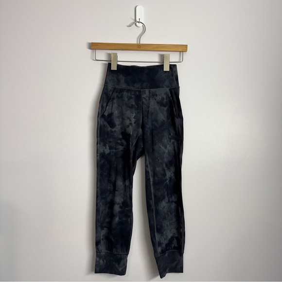 lululemon athletica Pants - 28 - Lululemon Align Jogger Crop *23" Diamond Dye Pitch Grey Graphite Grey Sz 0